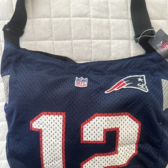 NEW ENGLAND PATRIOTS Jersey Purse #12 Tom Brady Shoulder Bag Profanity NFL - Picture 3 of 9